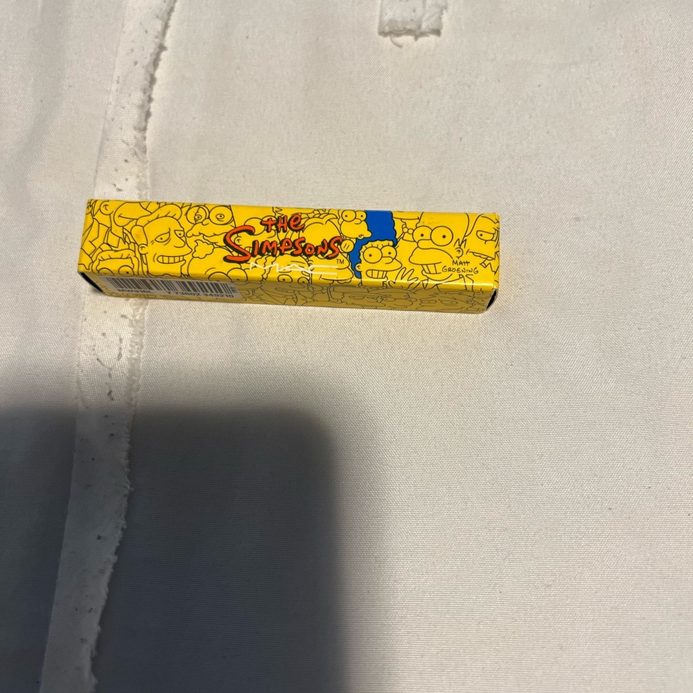 Simpson Mac lipgloss - Picture 2 of 5